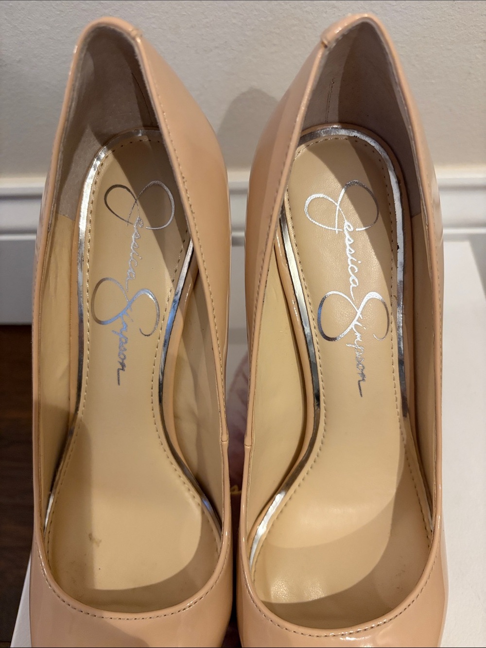 Jessica Simpson Nude Patent Platform Pumps- EUC - Picture 6 of 7